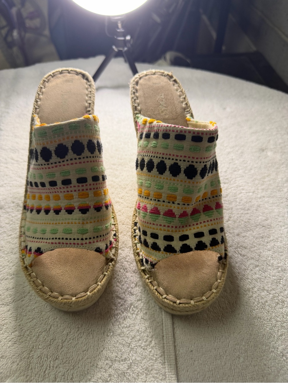 TOMS Monica style Women's Multicolor Embroidered Espadrille Slide Sandals Sz 7.5